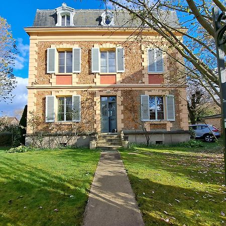 Les Chambres De Lucie-B&B - Petit Dej Inclus - Parking Prive - Proche Gare 베흑사이으 외부 사진