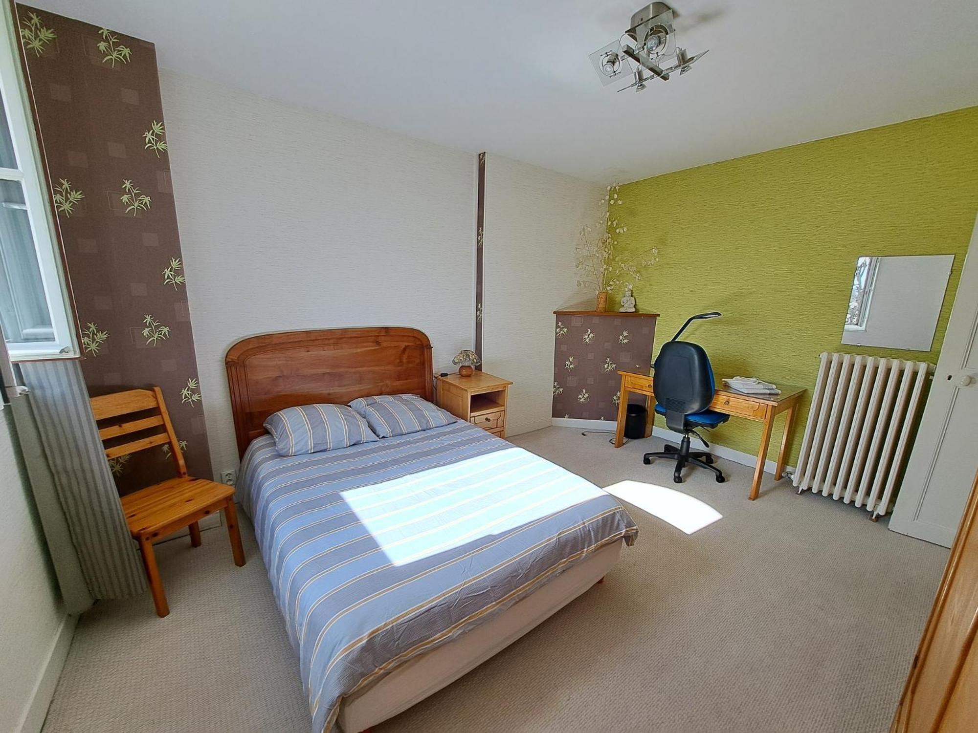 Les Chambres De Lucie-B&B - Petit Dej Inclus - Parking Prive - Proche Gare 베흑사이으 객실 사진